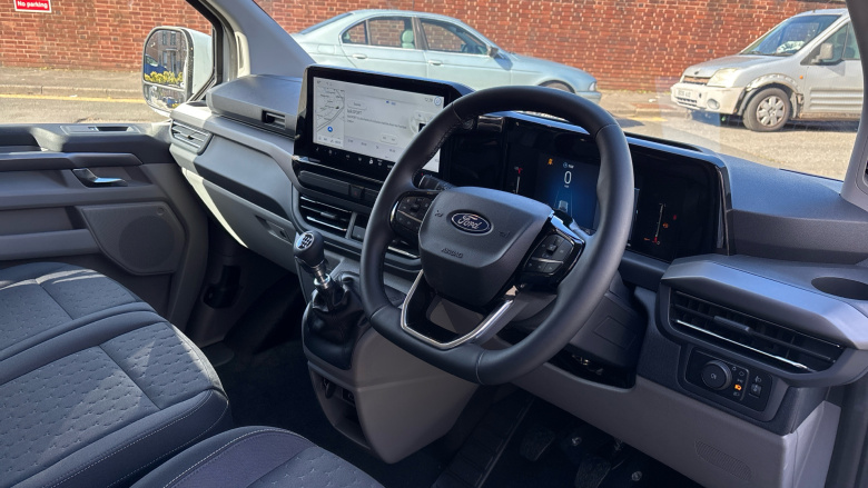 Ford Tourneo Custom 320 L1 Diesel Fwd 2.0 EcoBlue 136ps H1 Titanium 8 seater Auto